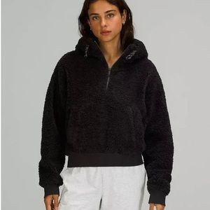 Lululemon 1/2 Zip Textured Fleece - Size 10